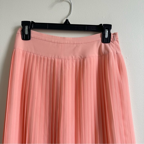 J Crew Elegant Pleated Skirt size 2 - Picture 4 of 8